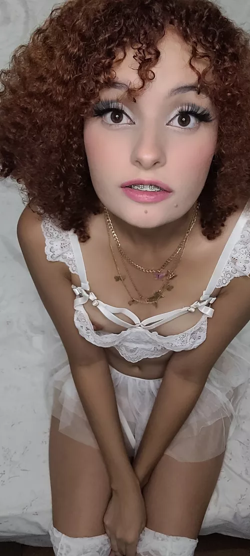 Hi there 👋 by lotusdejade