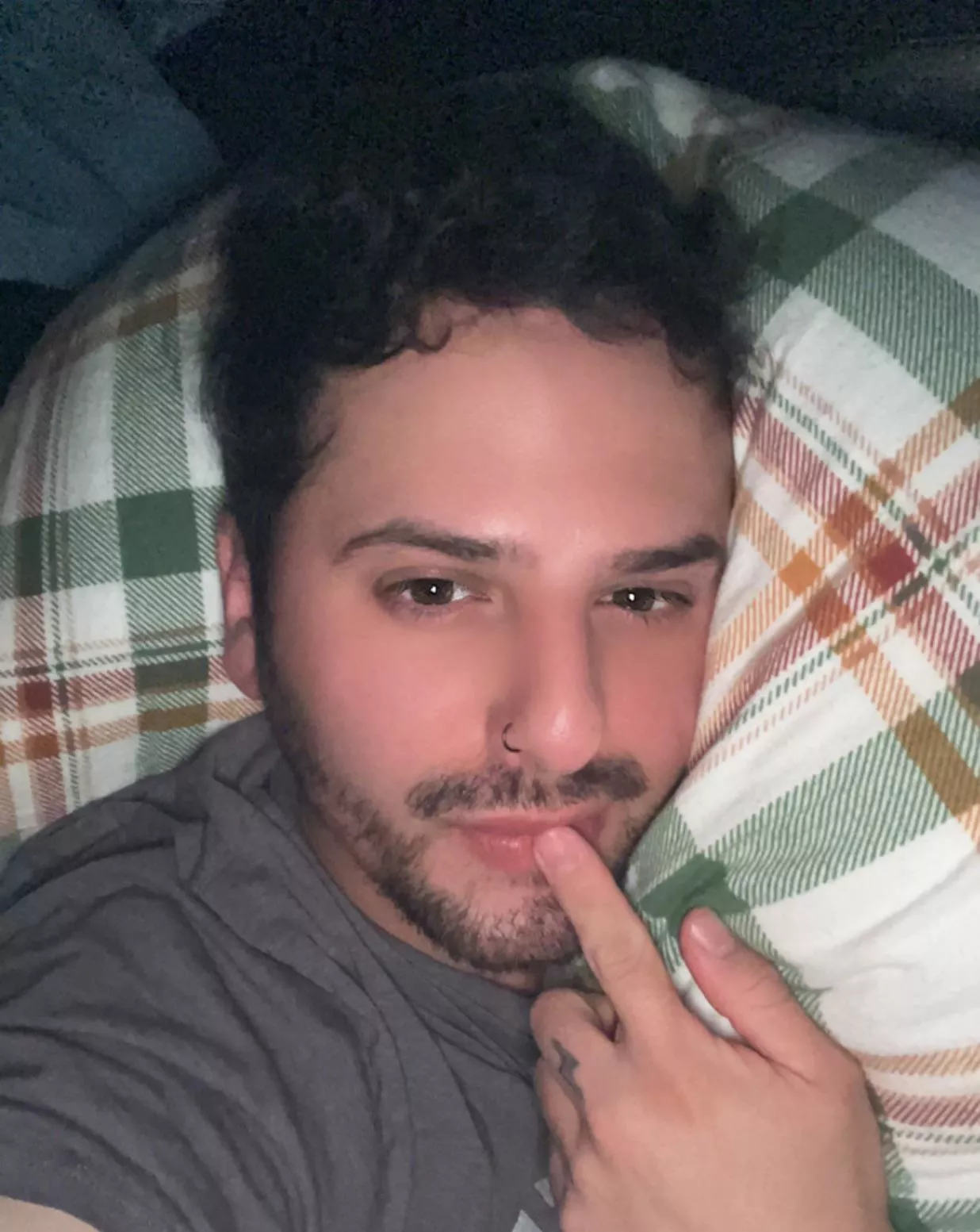 Hit me up if you’re bored cause I’m bored posted by MaxTony1994