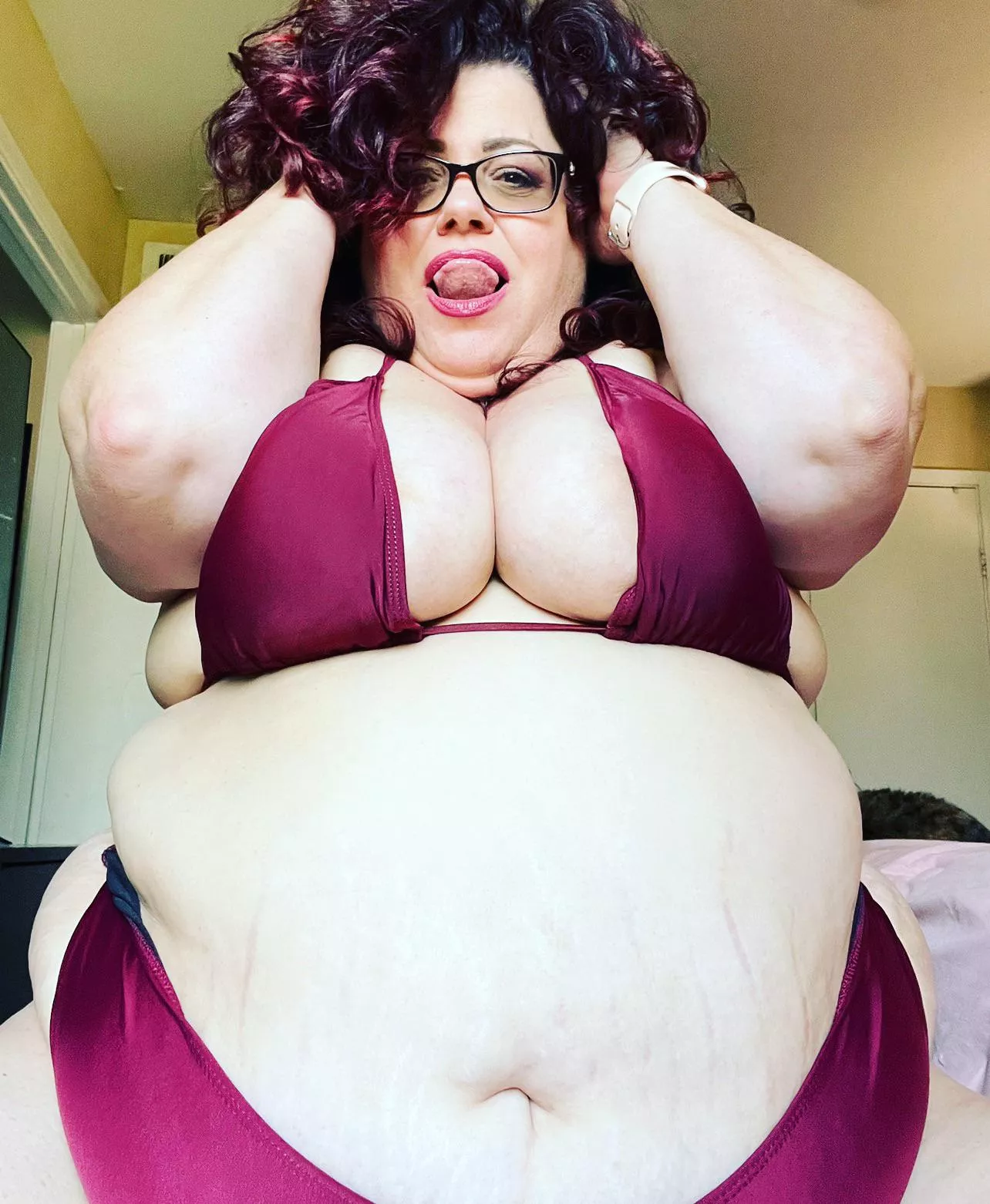 Hope you’re having an awesome day! posted by Betty_blush49