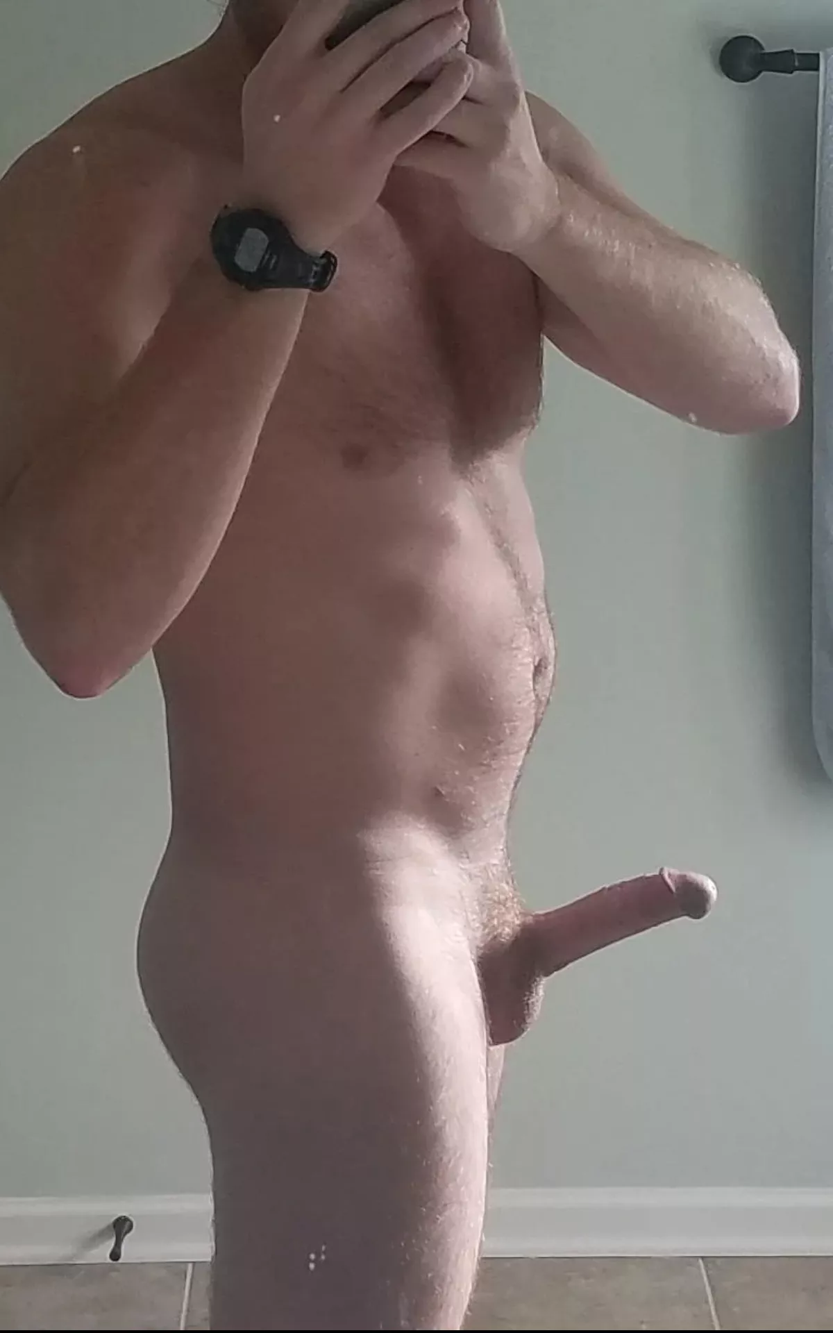 Hot!! posted by redithotx3