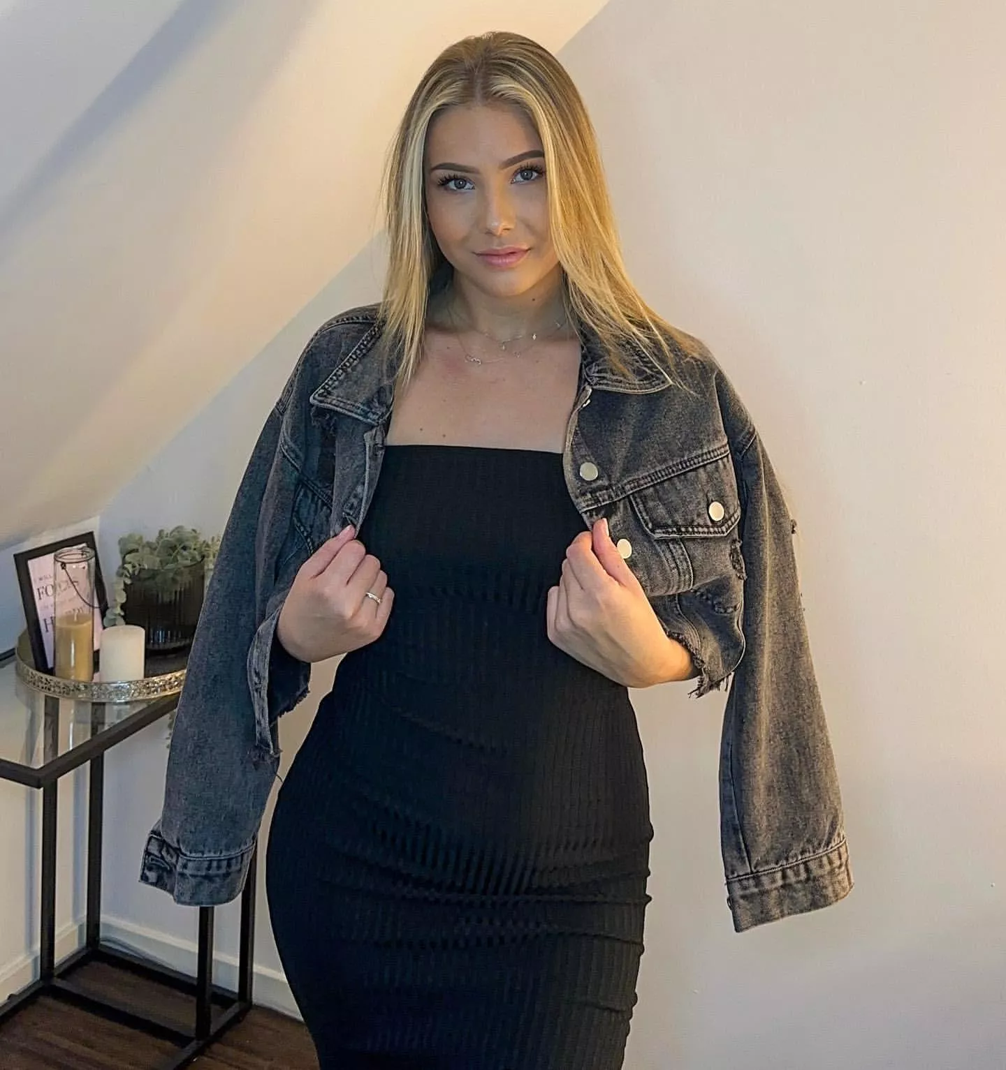 Hourglass figure. posted by HonestRunner