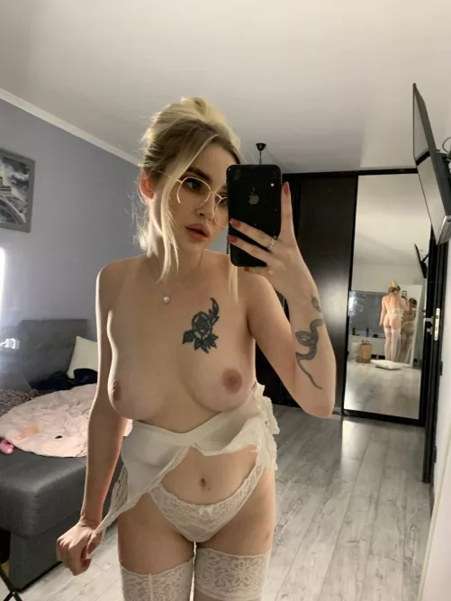 how’s the view? by -wildflowerr