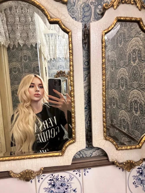 I look cute or not? be honest please.. by sunnykitty_