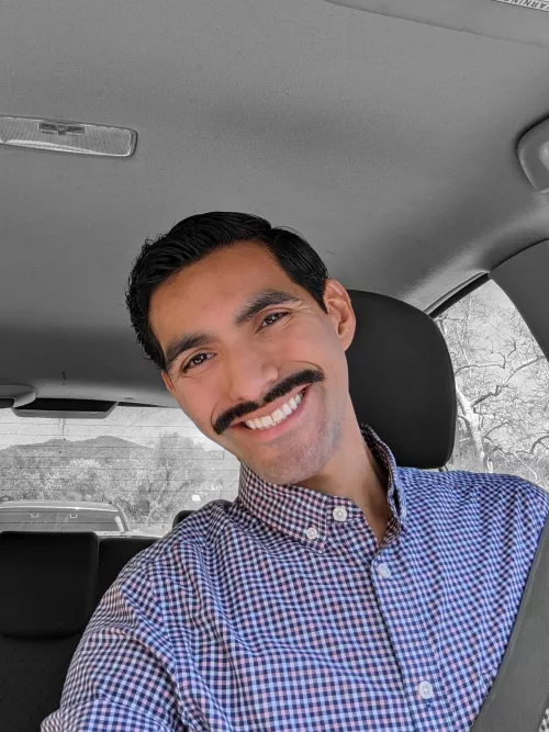 Idk why I've always felt uncomfortable smiling in pics, so here's a middle finger to my insecurities and anxiety by lrenteria00