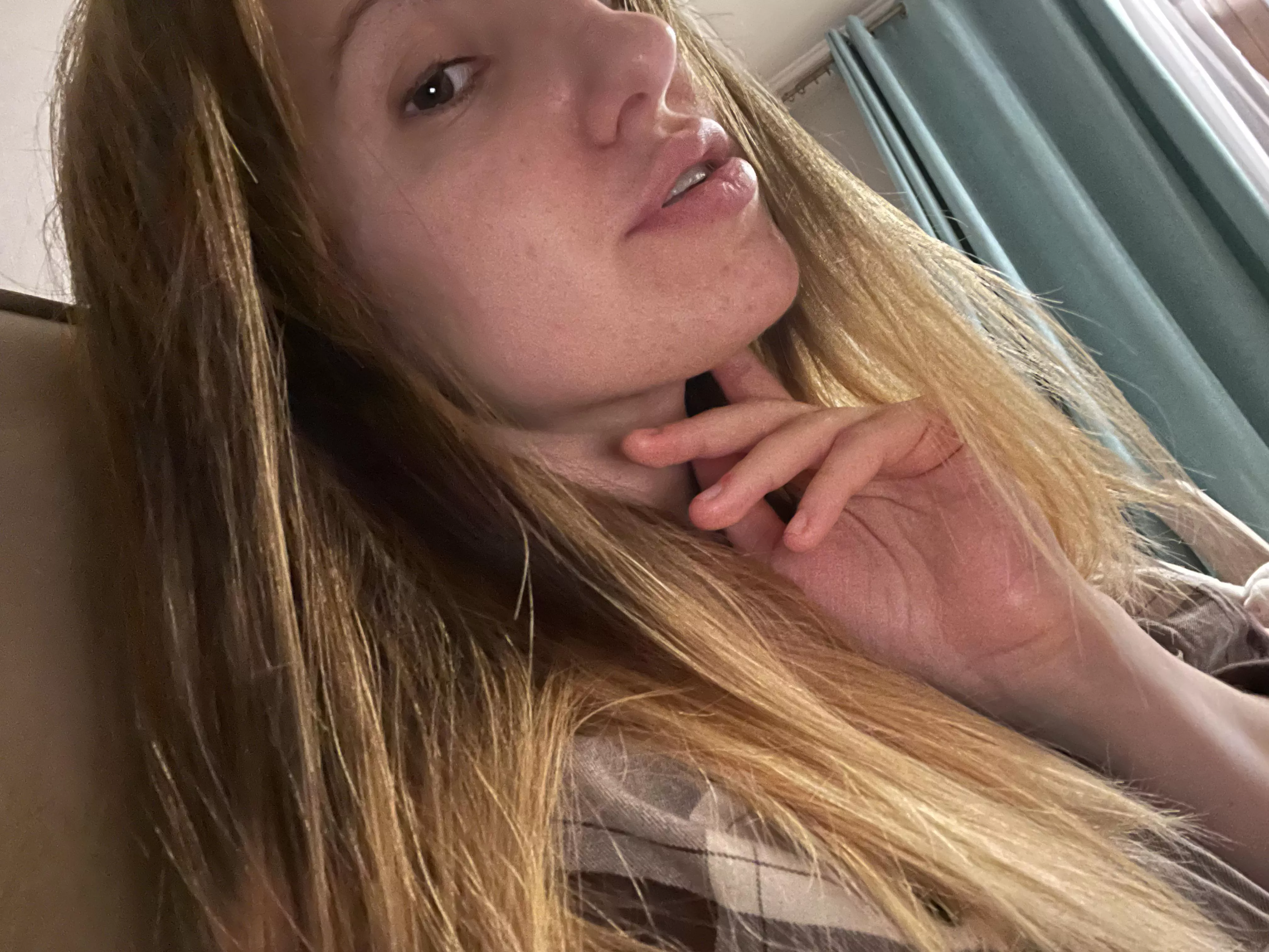 Like my lips? posted by CautiousMap9637