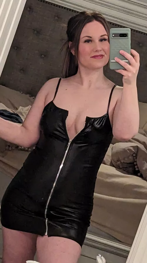 mamas feeling kinky today 😈 by cdnhoney331