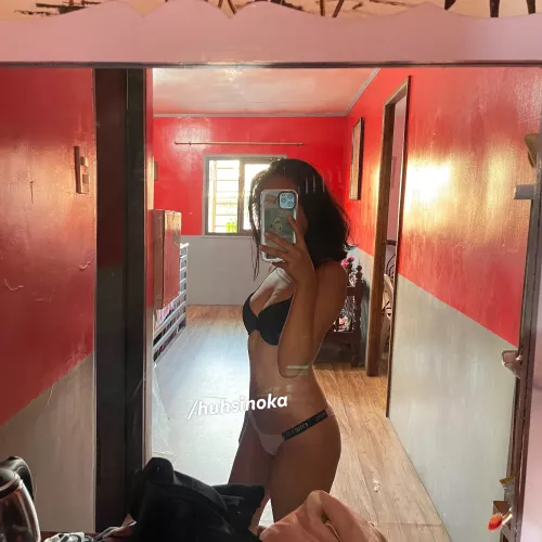 Missing the slim fit body but a little weight is good naman daw (f) by huhsinoka