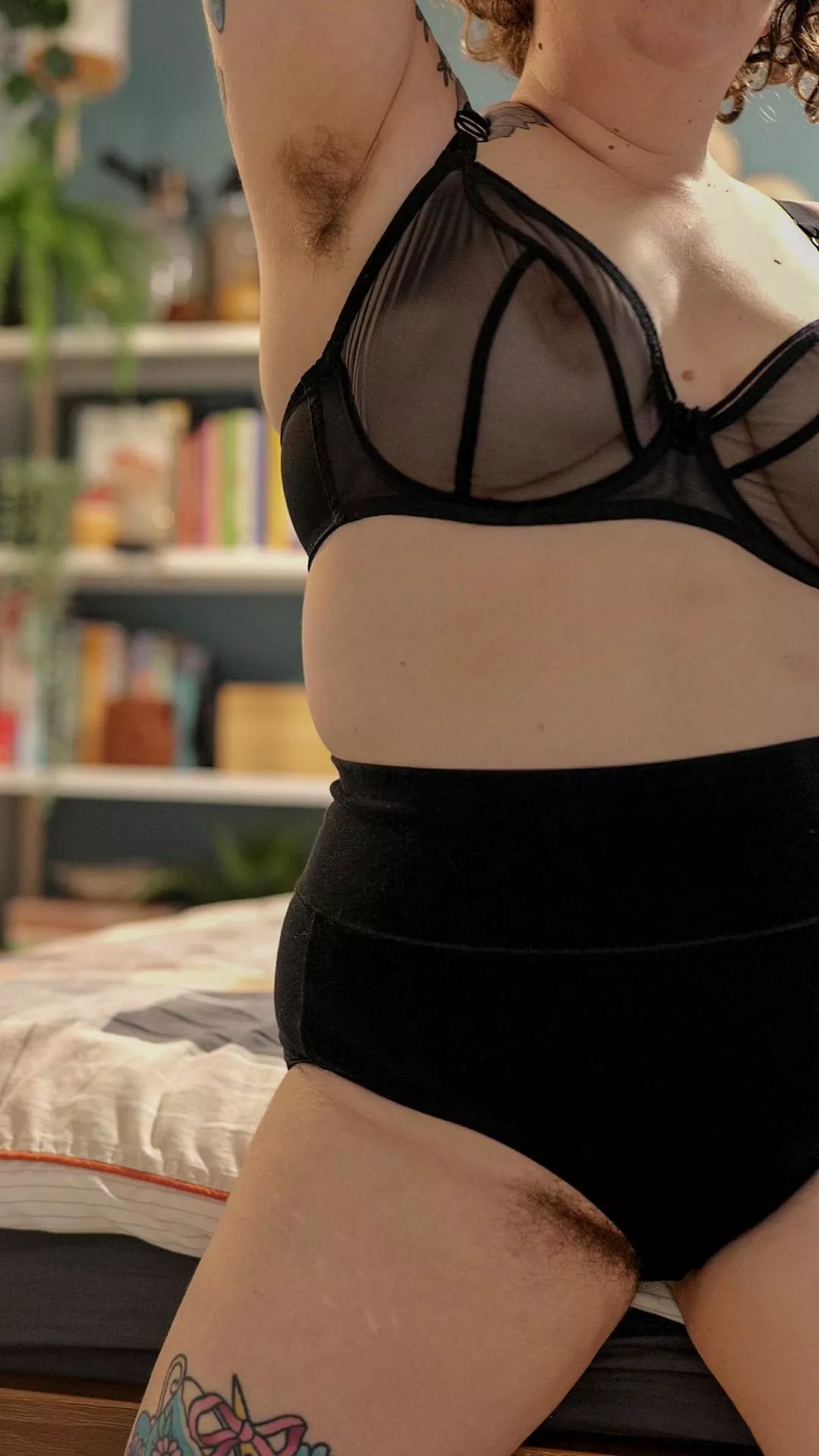 My underwear cannot contain the hair posted by bethac427