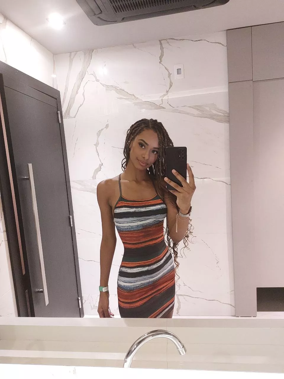 Naughty and nice posted by eududarosa