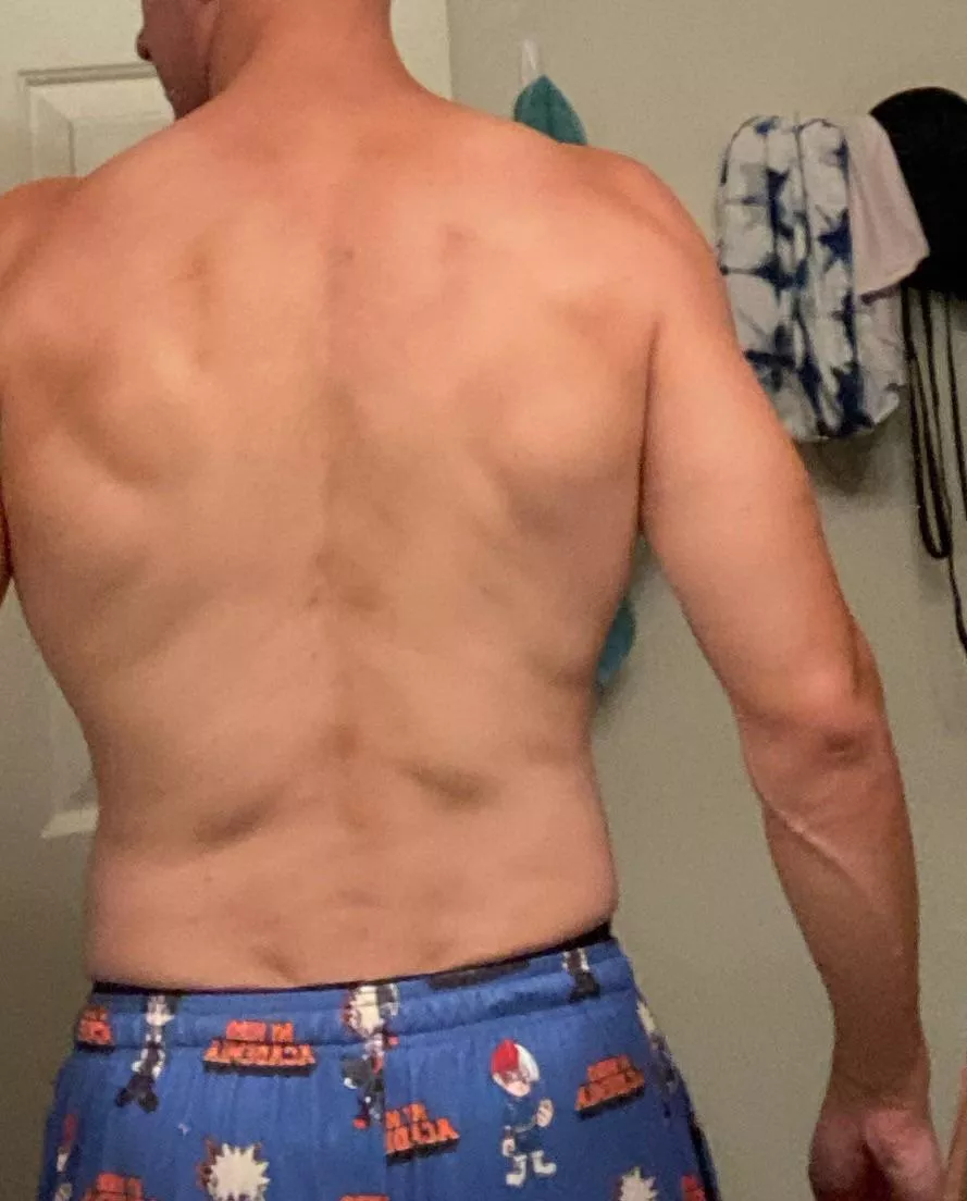 Need to work on my flexibility. I can’t reach my mid back to dry it. Gotta hang up the towel and rub against it. Unless I can get someone to help! [M] posted by TrainerRay85