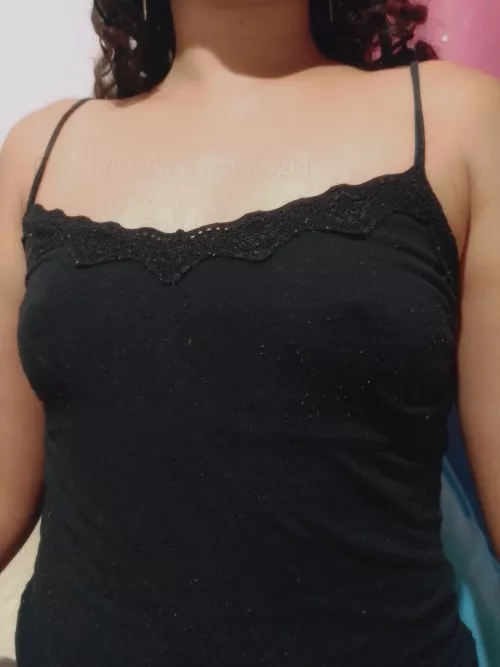 Pretty flat and flawless by SashaArch4ngel