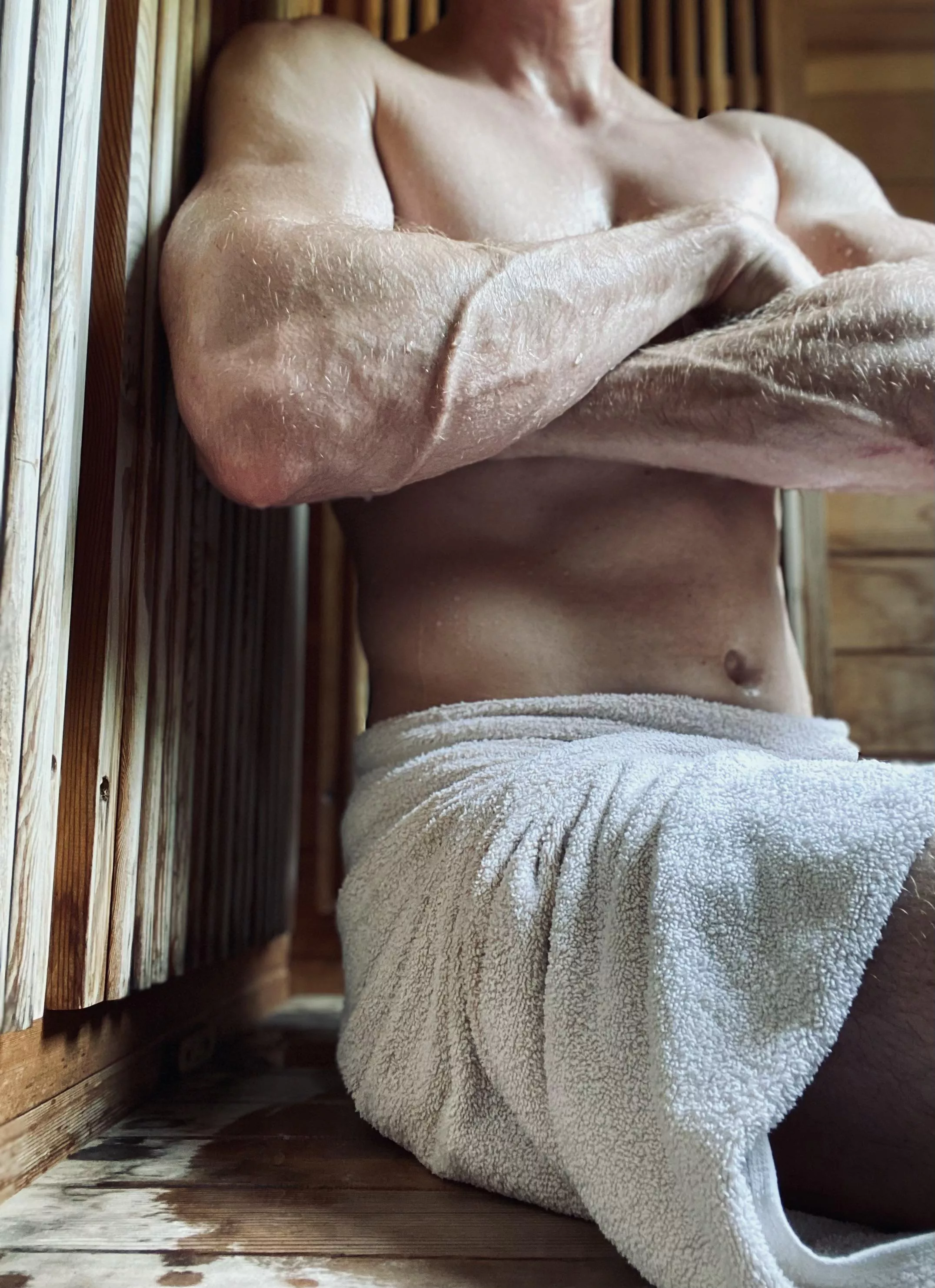 Sauna posted by franklyind