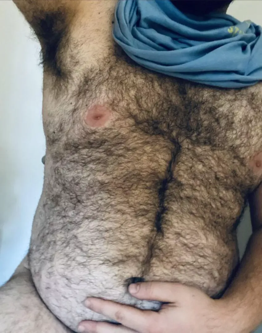 So horny posted by notaredditacct101