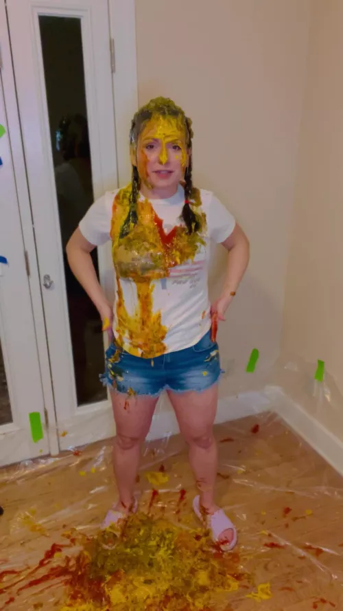 So many condiments! by _Anonymous_Account_