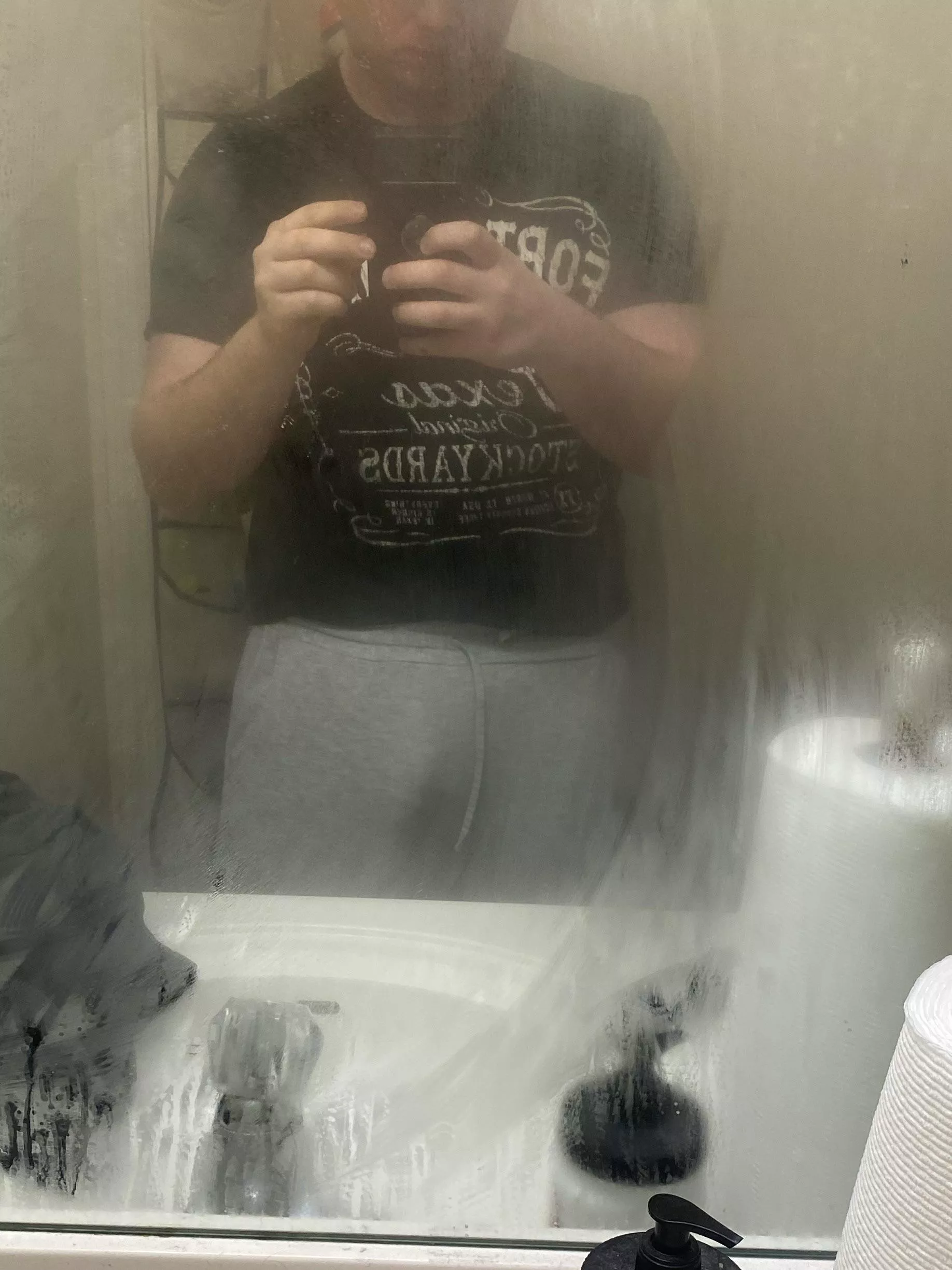 Steamy posted by Bigguyx1999