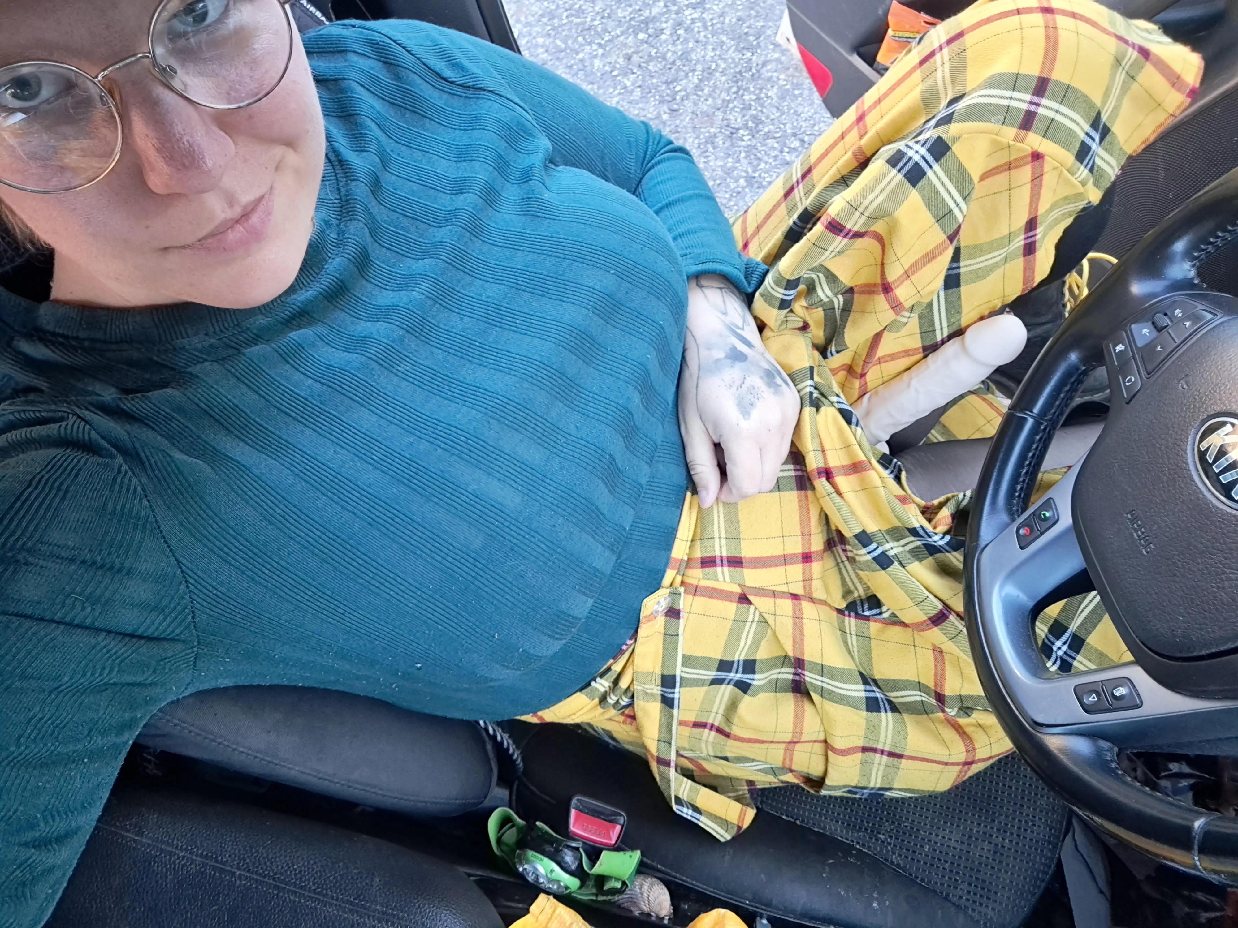 suck me while I drive posted by anxiousslav