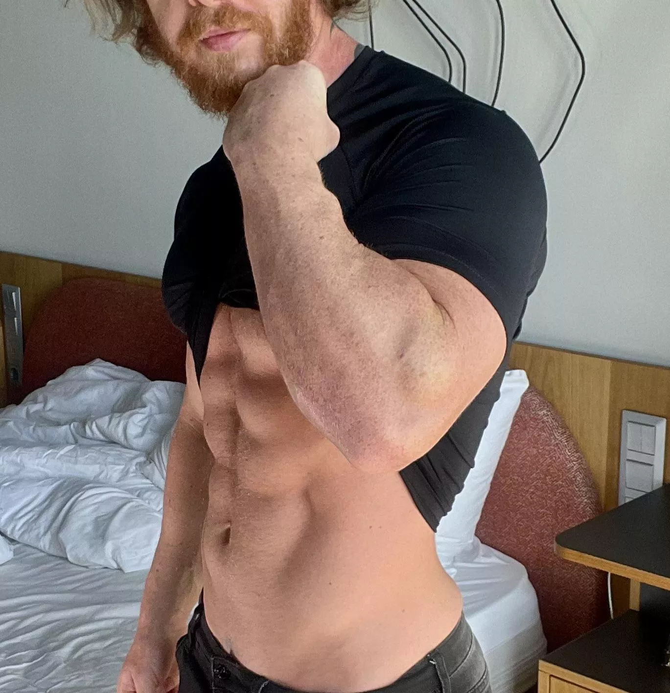 The king of grip posted by Bearded_alpha1