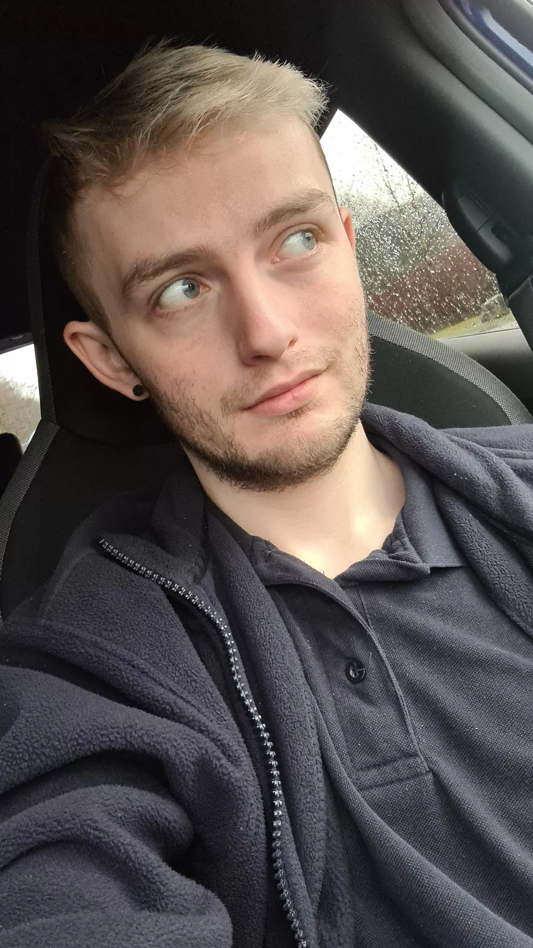 tired from work and iv only been on for 2 hours so far 🤣🤣 posted by dinron220