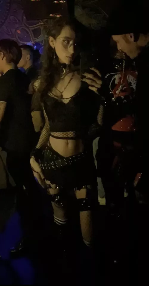 wearing whatever I want is freeing :) by Mimilky