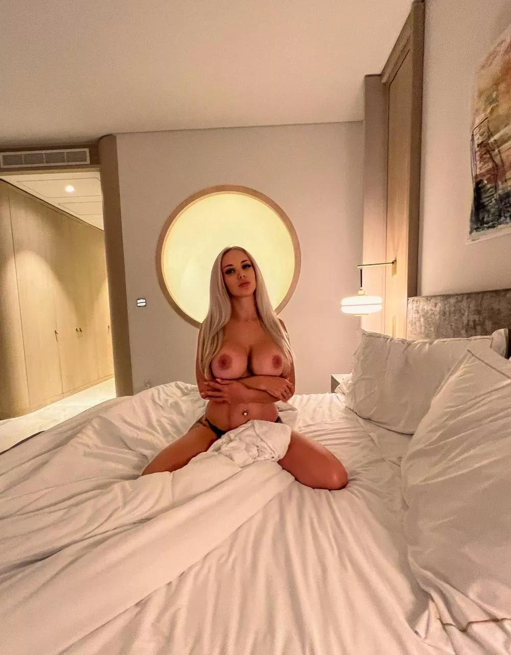 Would you marry me, a bed is attached... posted by jehacas74