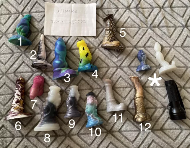 [WTS] [US only] Gorgeous Indie Toys for sale, freebies with every purchase! Great deals! Details in comments! by laszloa