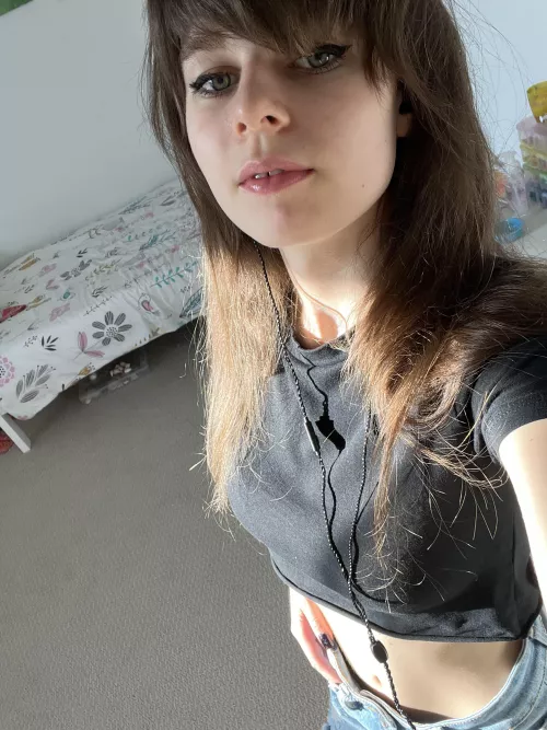 Your sexy skater girl by a_ya_ilonka