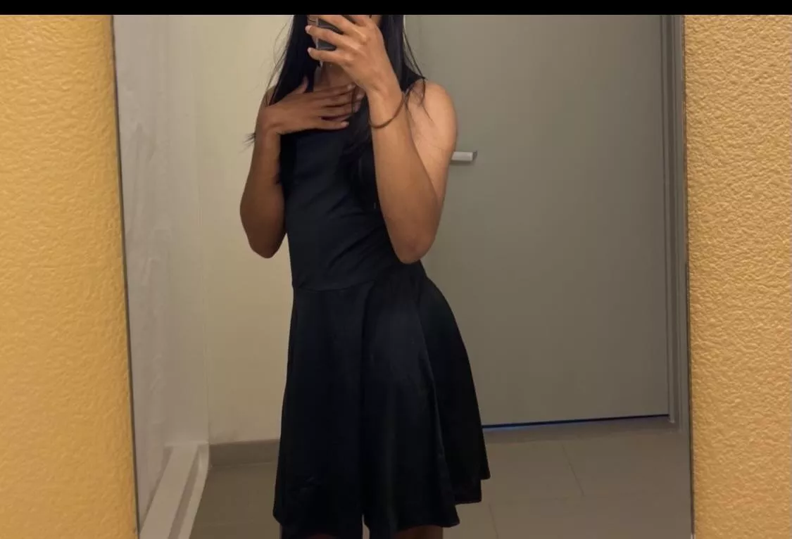 [23M4M] I am a Black Femboy in Cleveland looking for a White Jock to use me. I love BWC and want to submit to a White Man. More specifically, I would love if a White MAGA guy took advantage of me. I’d ideally want to be a personal cock slut. My pics ar posted by theoneyoucall77