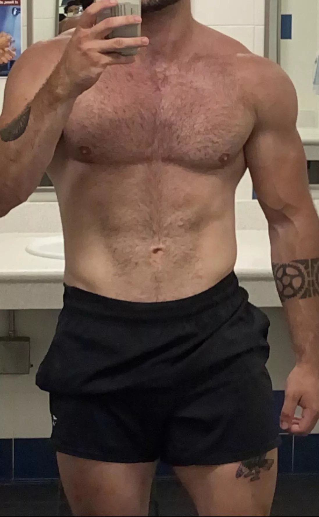 25M Experienced, 6’4” and hung. Located in western NC, able to travel for the right couple. posted by BuffAndTall