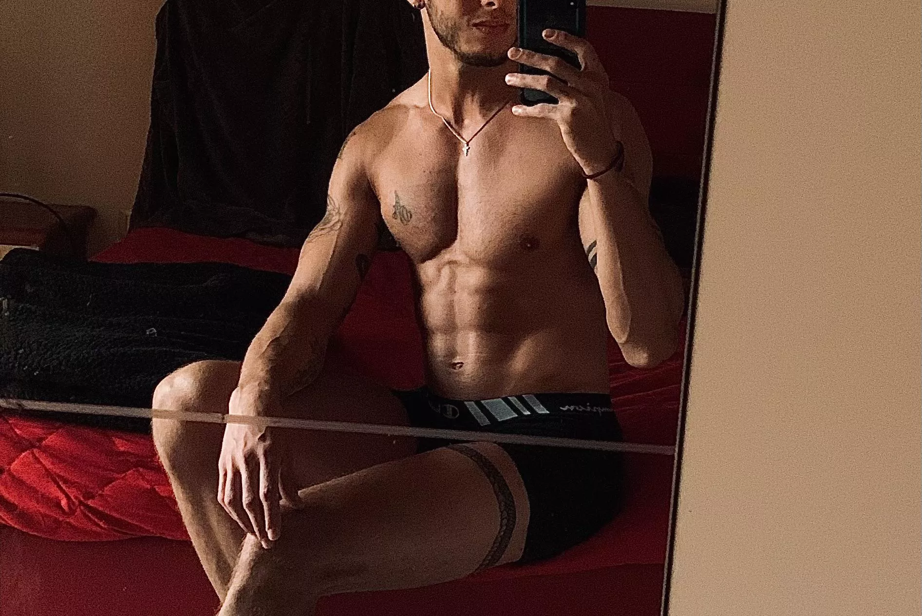 Afterhours posted by MessyTop23