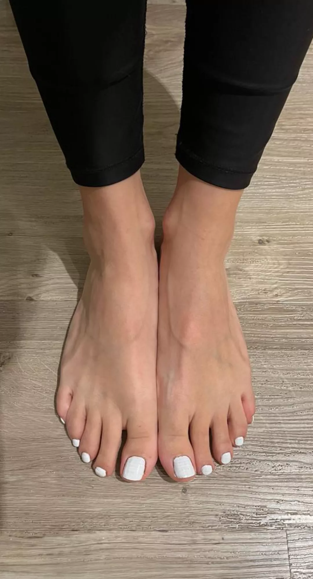 All the good girls go for white 🤍 posted by Summer_Isabella