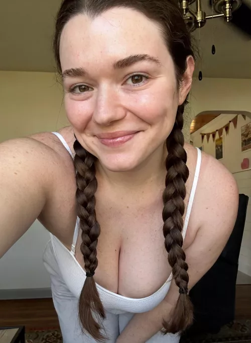 Are you up? It’s FINALLY Friday! by ViggsH