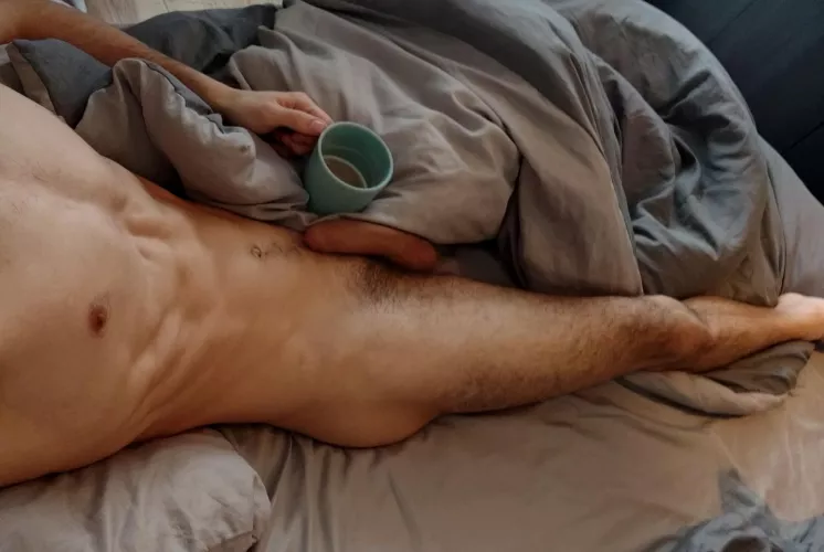 Be honest, is this tempting you to join me in bed? (24) by tahanga_