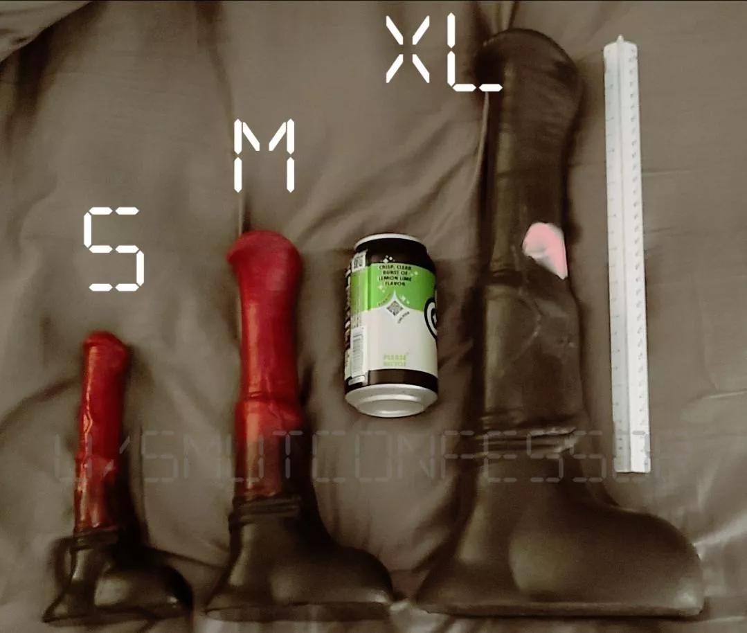 Chance size comparison- small, medium, extra large! posted by SmutConfessor