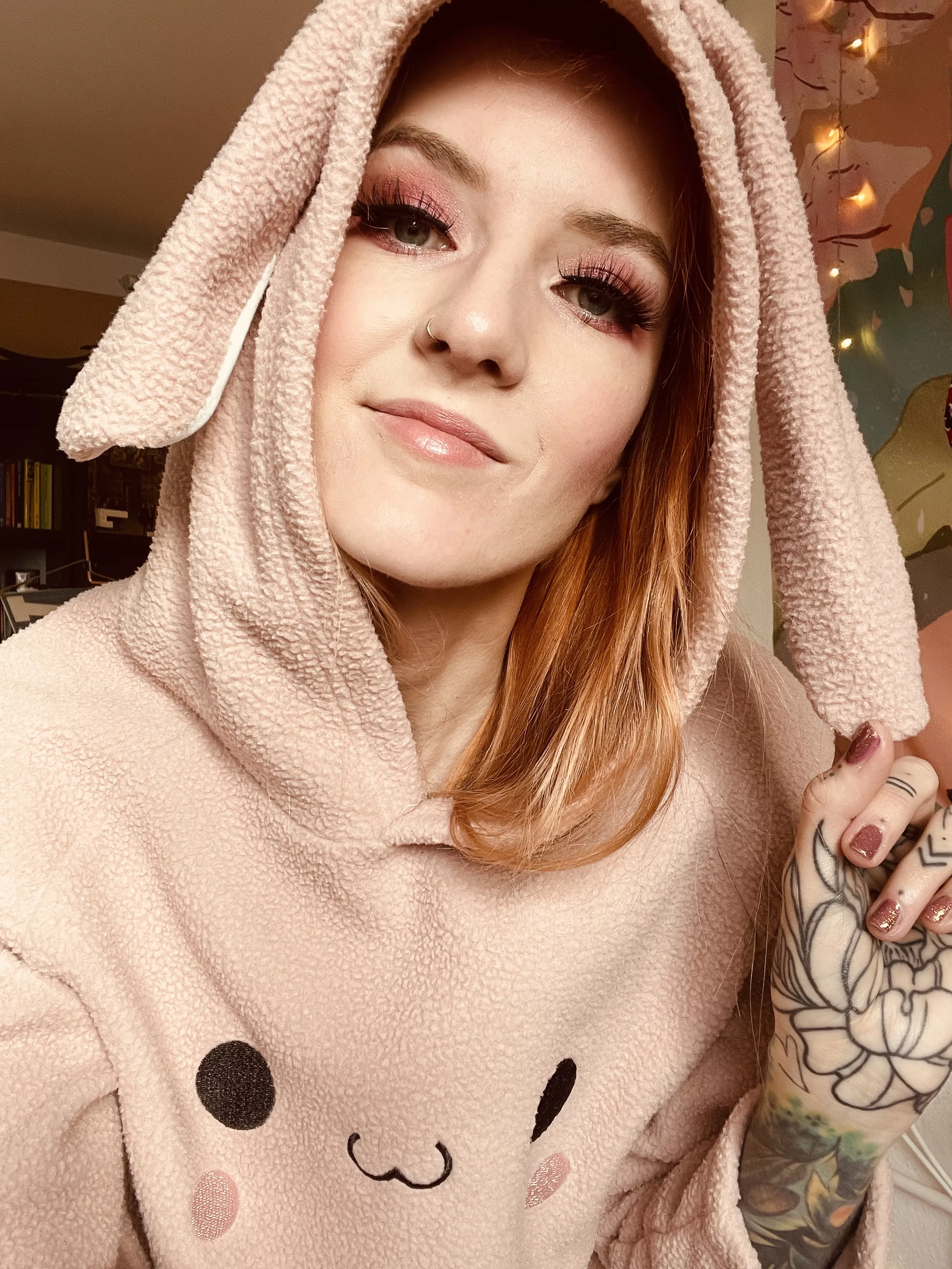 foxgirl wishes a nice day posted by kbsecrets