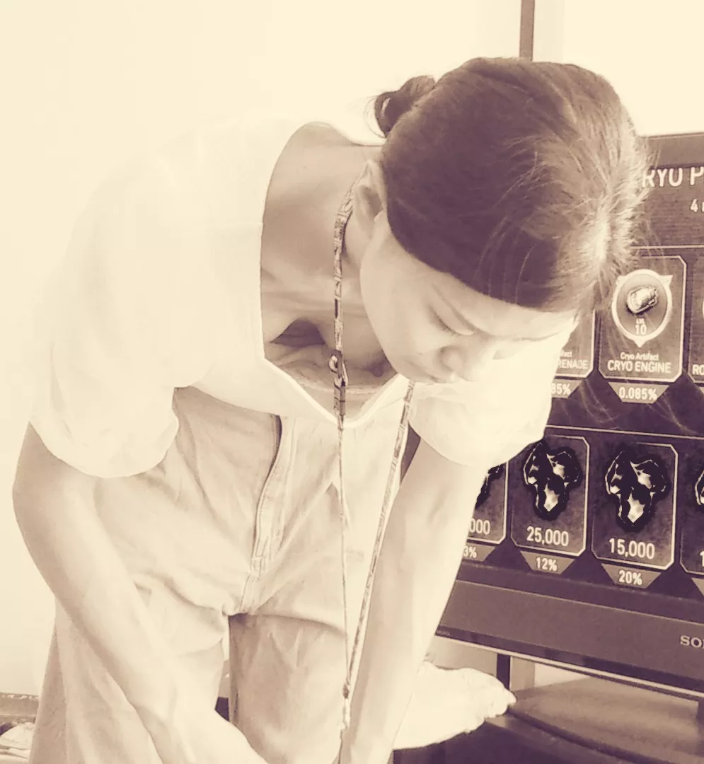 Gotta wonder many got a look on her commute to work posted by Turbulent-Claim4808