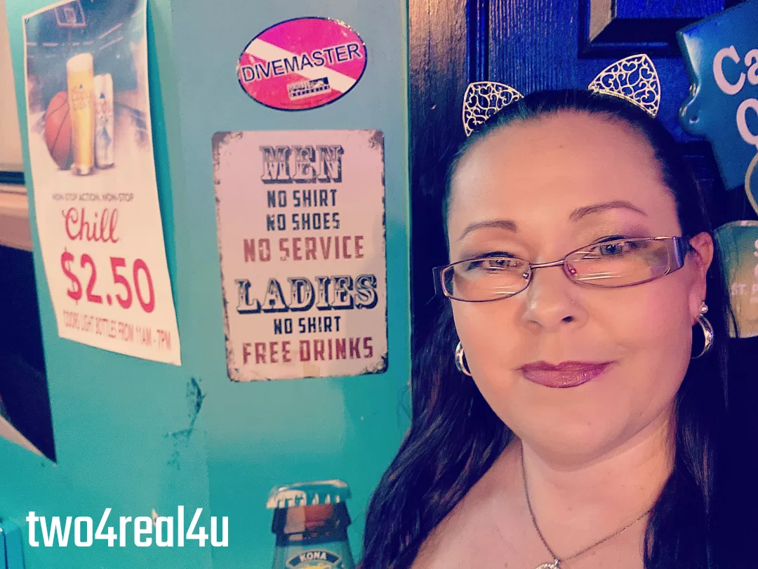 Guess I need to take my shirt off 😜 posted by two4real4u