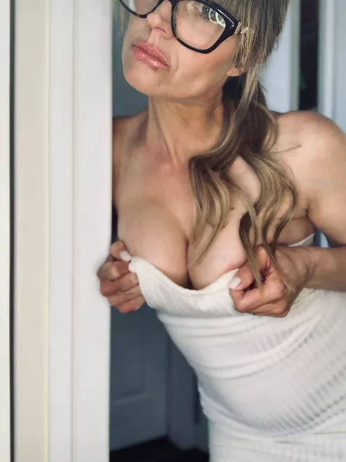 Had to hold it up by NerdyWritingGirl