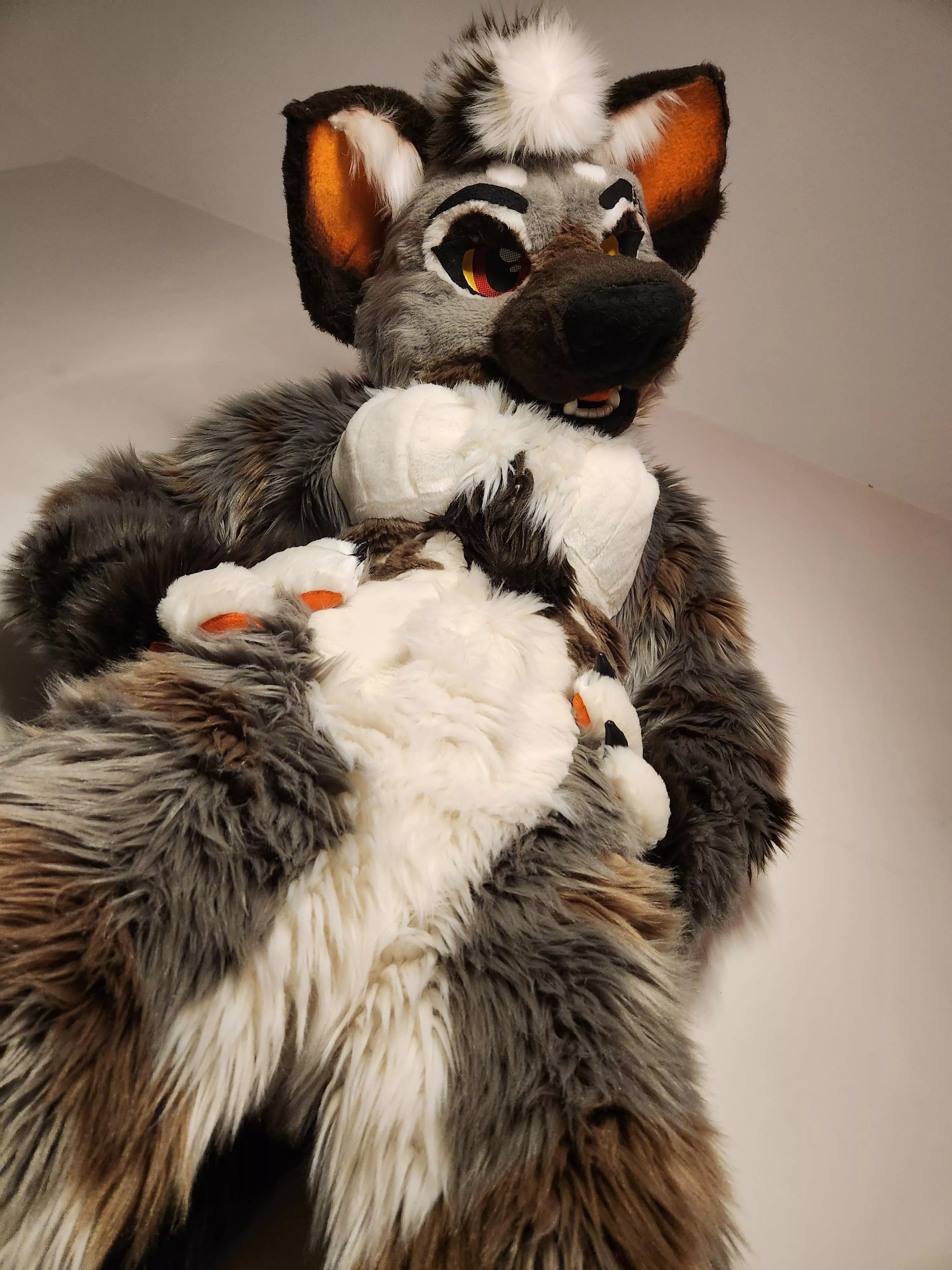 Haha smol. posted by TheLewdBunny