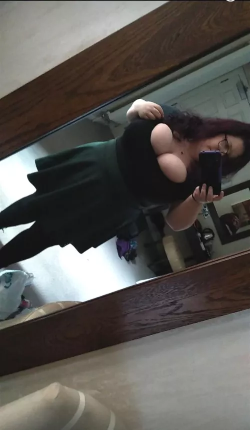 Happy Friday! by Hollow_Insanity