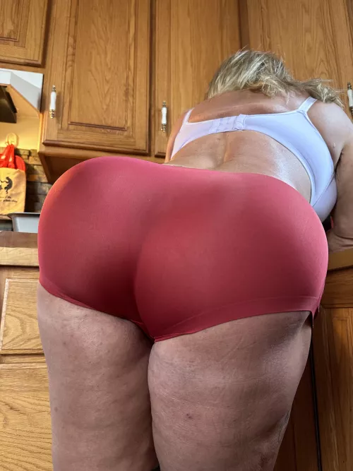 Happy Friday by musclemama4u