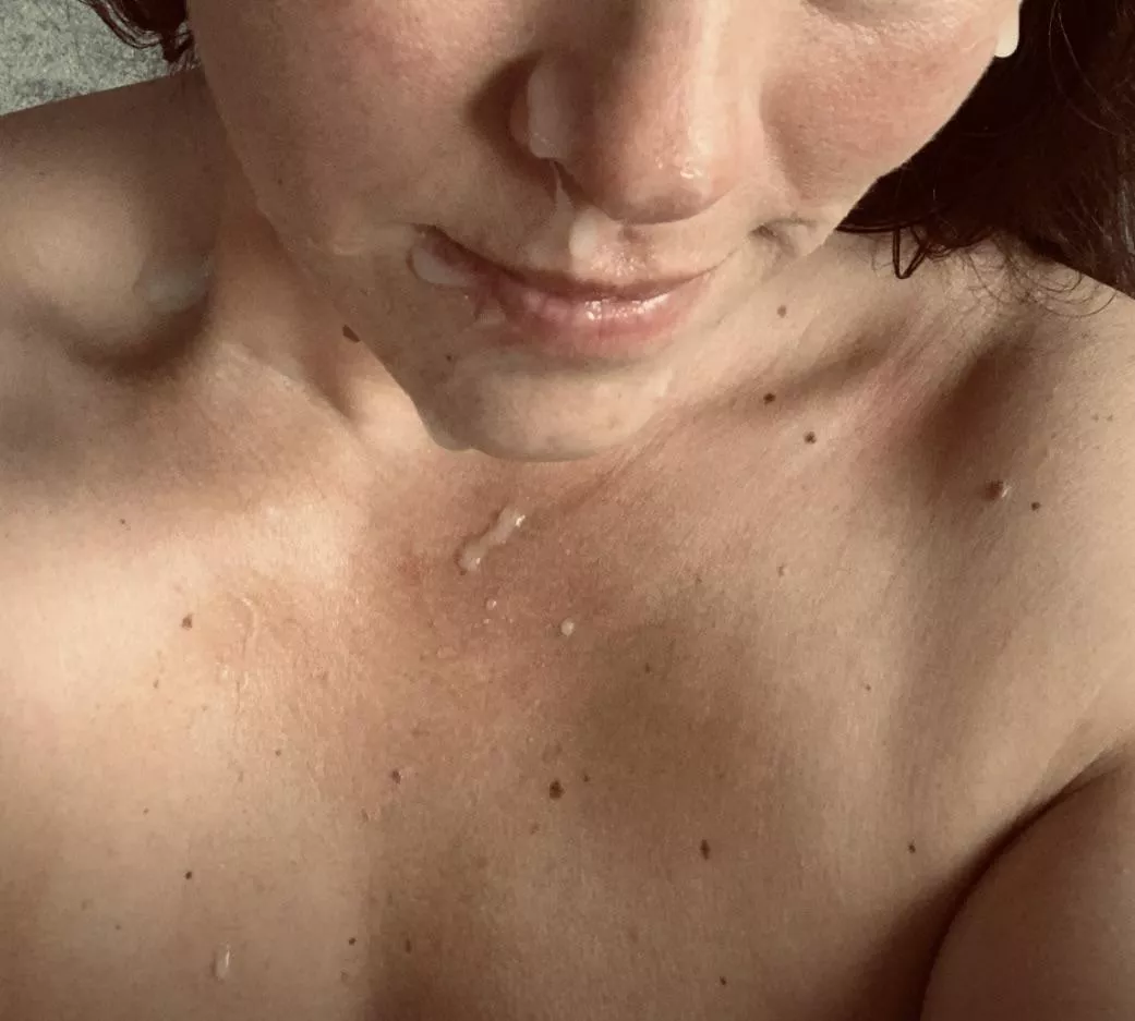 Happy St. Patrick’s 🍀How I started my day posted by savsexycpl