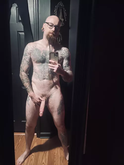 Help me cum 😈 by Visible-Purchase-281