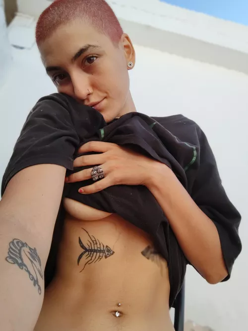 Hi 💖 by esmeralda_420