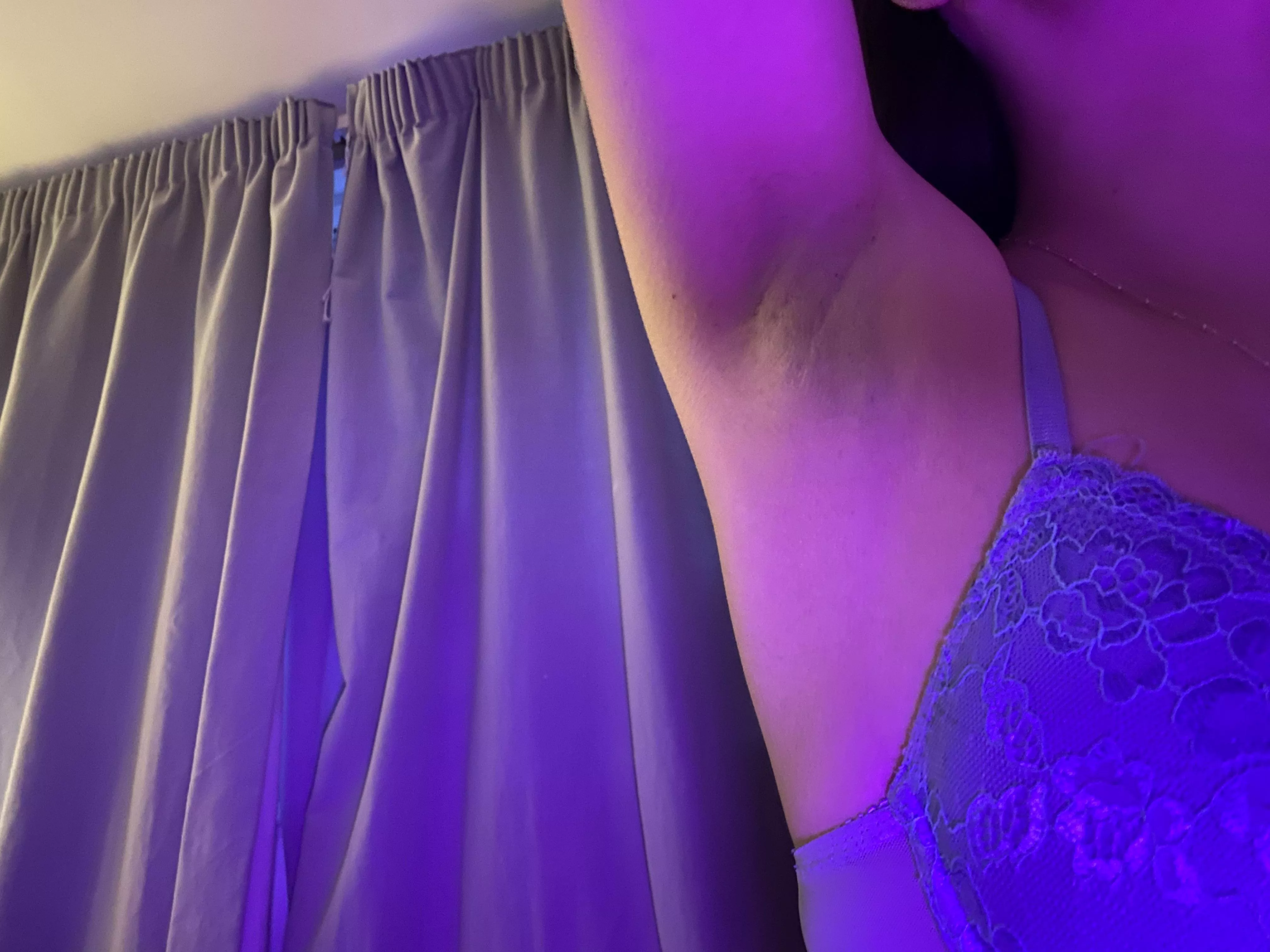 How would you like to sniff my sweaty armpits? posted by amberrose0099