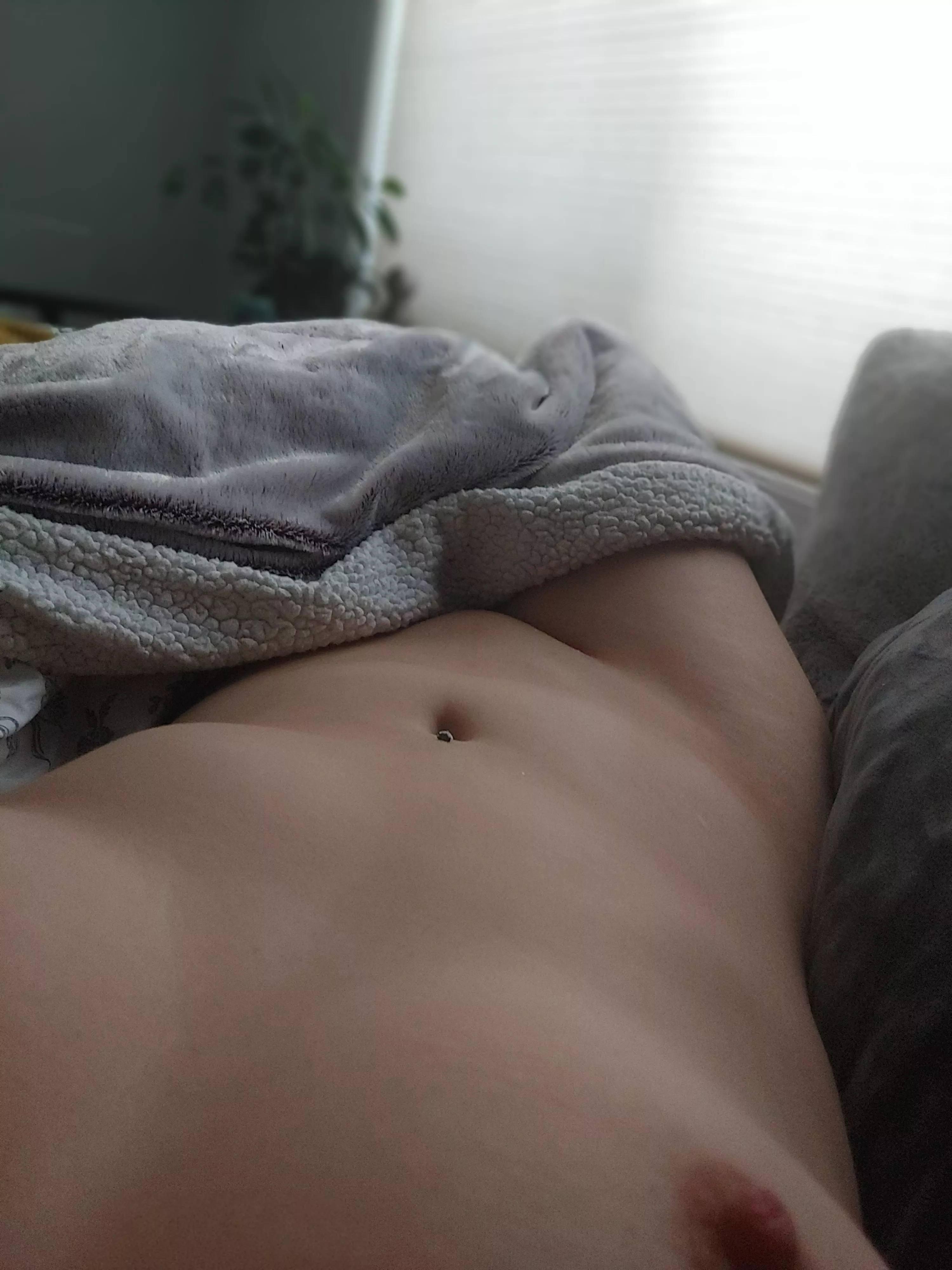 I don't wanna get out of bed posted by HollyAndGwenn