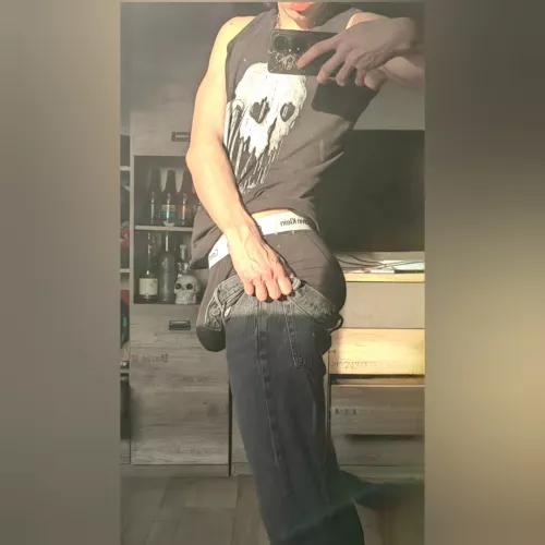 I may be too big for these pants by turniejlolalek