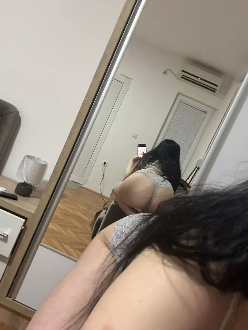 I wonder who would take advantage of me in this position... posted by RapidlyUnequaled
