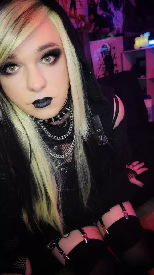 idk if I make good femboy material to anyone else, but I'm the femboy of my own dreams at least lol by VanessaFae