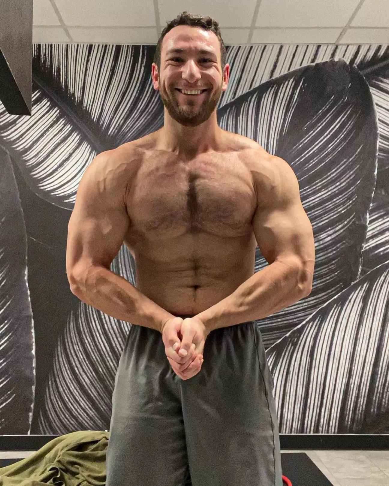 I'm not a leprechaun, but I play one on tv! 🍀 posted by BrisTribe