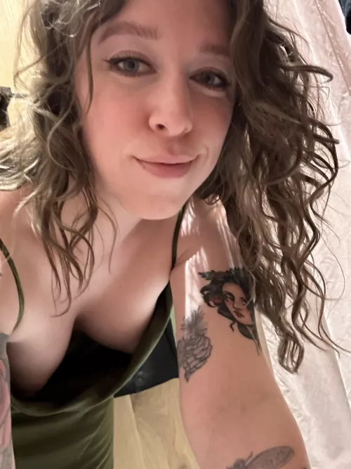 I’m not sure I’d be able to bend over in this dress… by -perky_peaches-